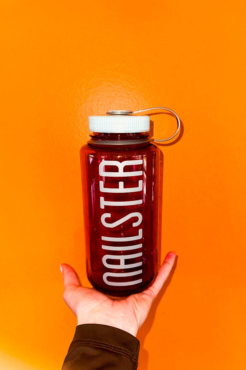 Cherry Moon - 1.0L Water Bottle | Nailster Denmark