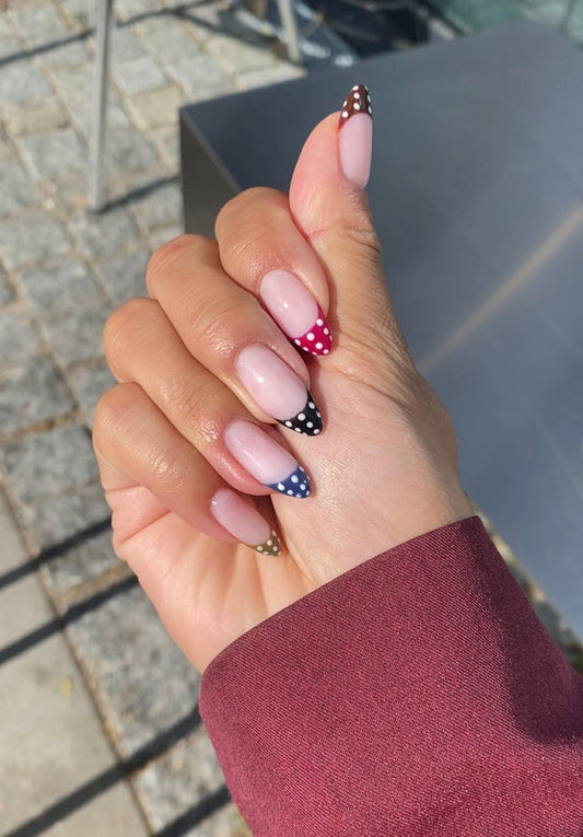 French Polka Dots | Nailster Denmark