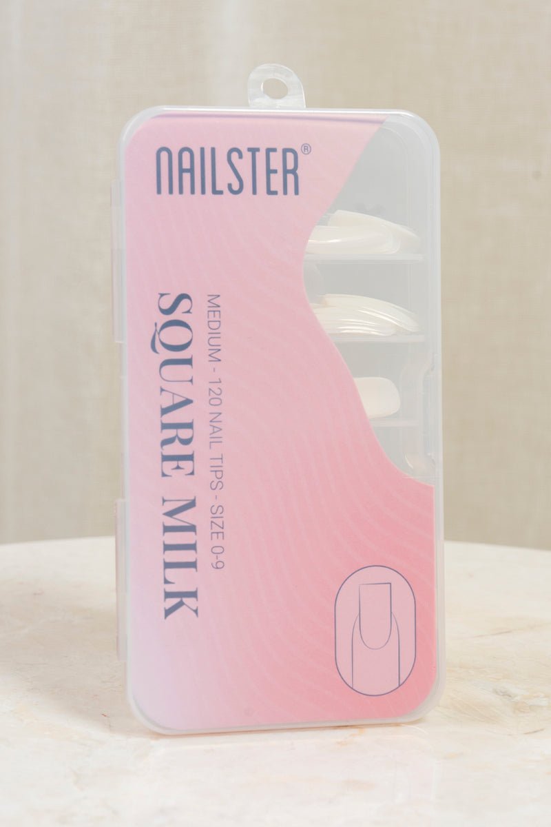 Square Medium Milk Tipper (120 stk) | Nailster Denmark