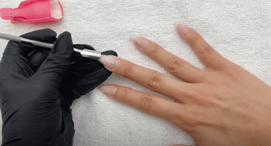 Hvordan fjerner man akryl negle? - Nailster Denmark