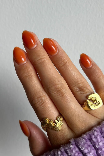 Amber  · 214 - Hand