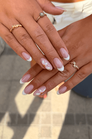 Floral French Look | Nailster Denmark