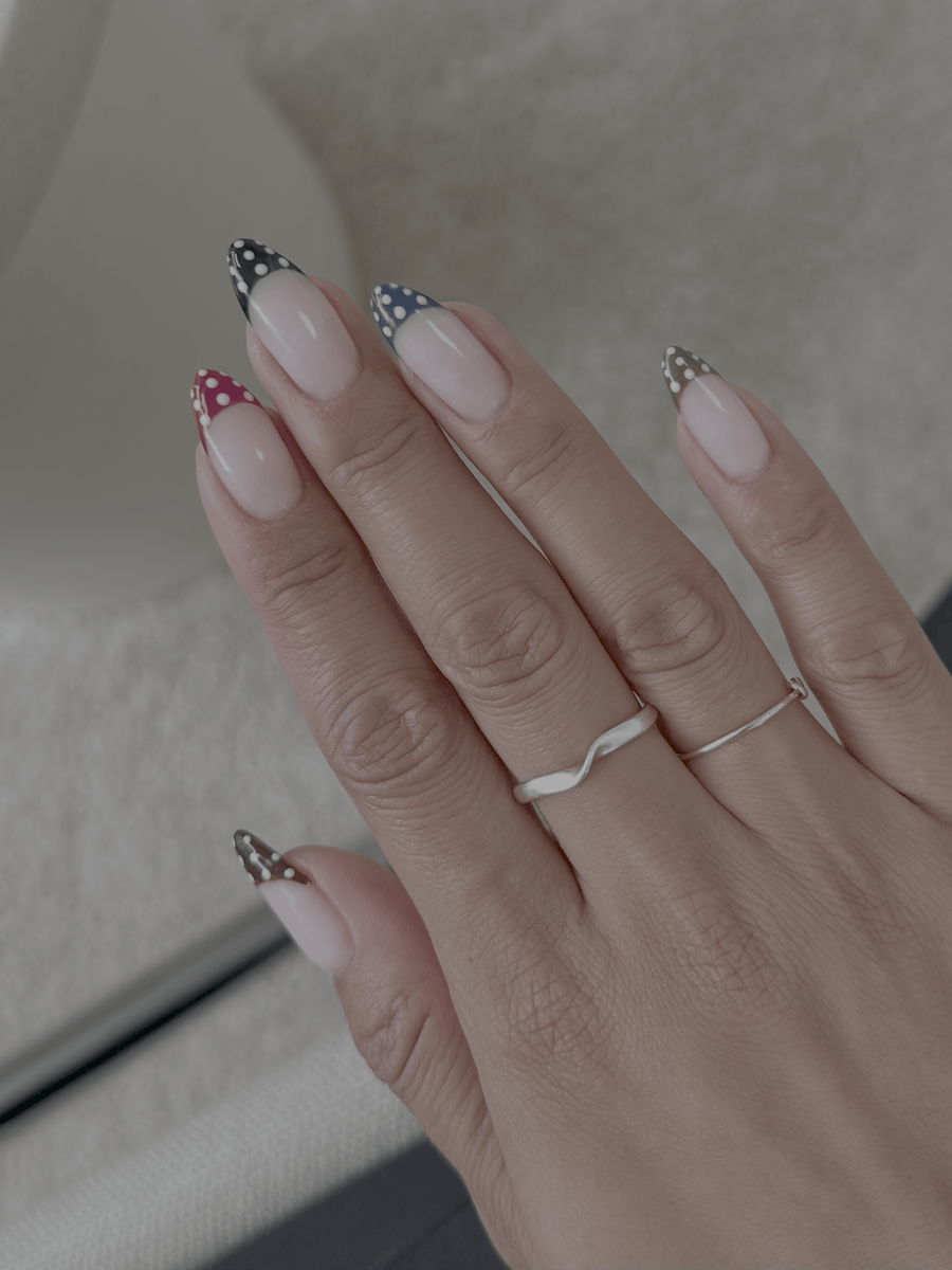 French Polka Dots | Nailster Denmark