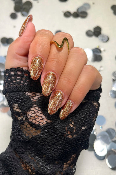 Golden Glitter  · 449 - Hand
