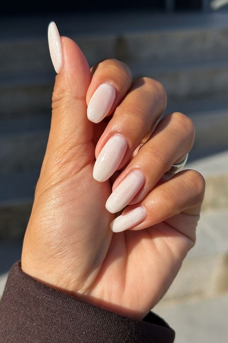 Kissed by Light · 574 | Nailster Denmark