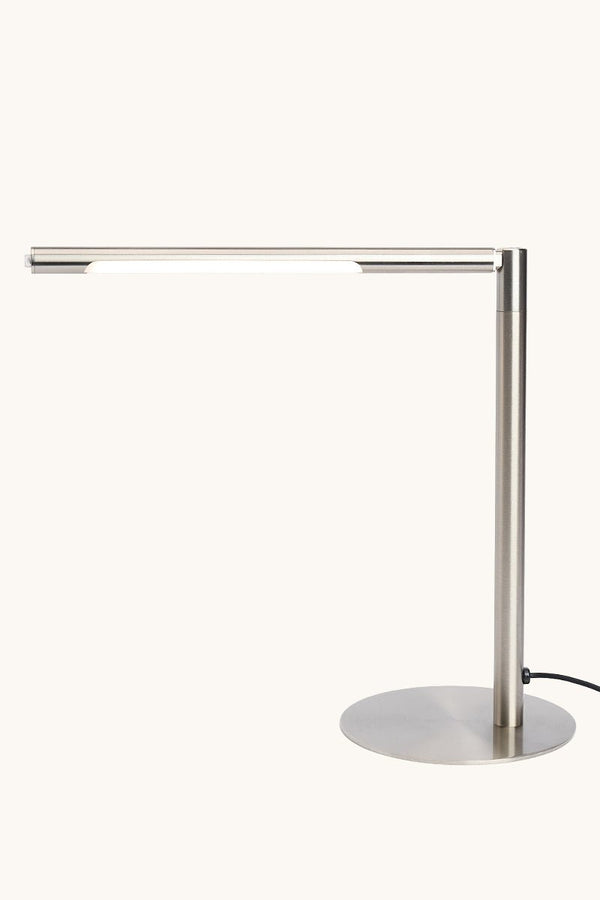 LED Neglebordlampe | Nailster Denmark