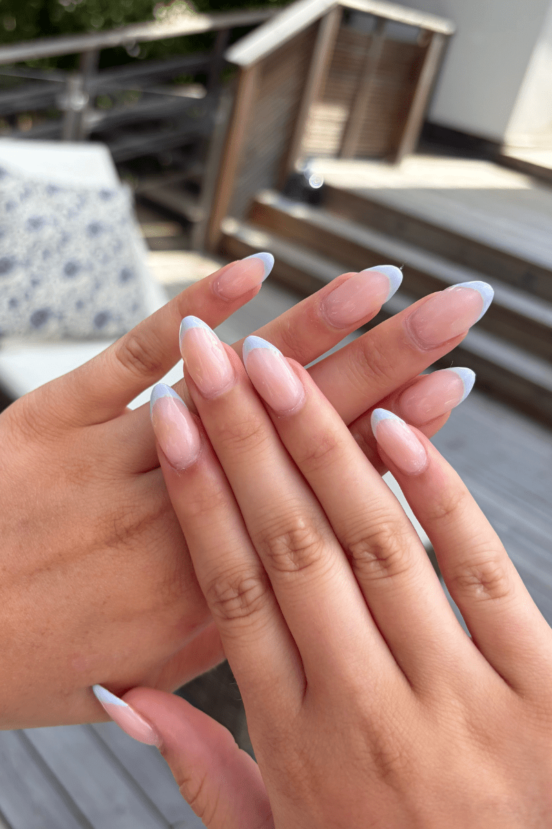 Poolside French Look | Nailster Denmark