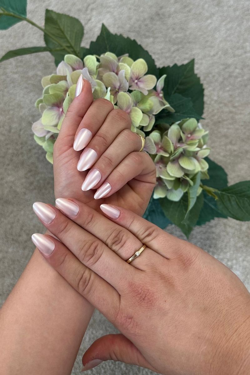 Press & Go - Classic Glazed - Almond | Nailster Denmark