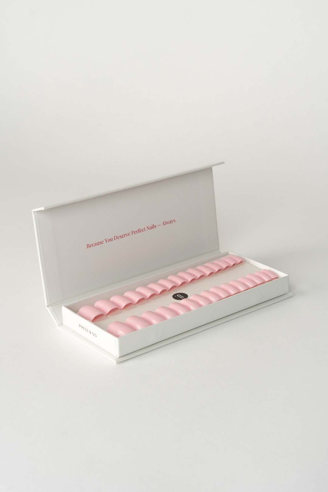 Press & Go - Feel like a girl - Square | Nailster Denmark