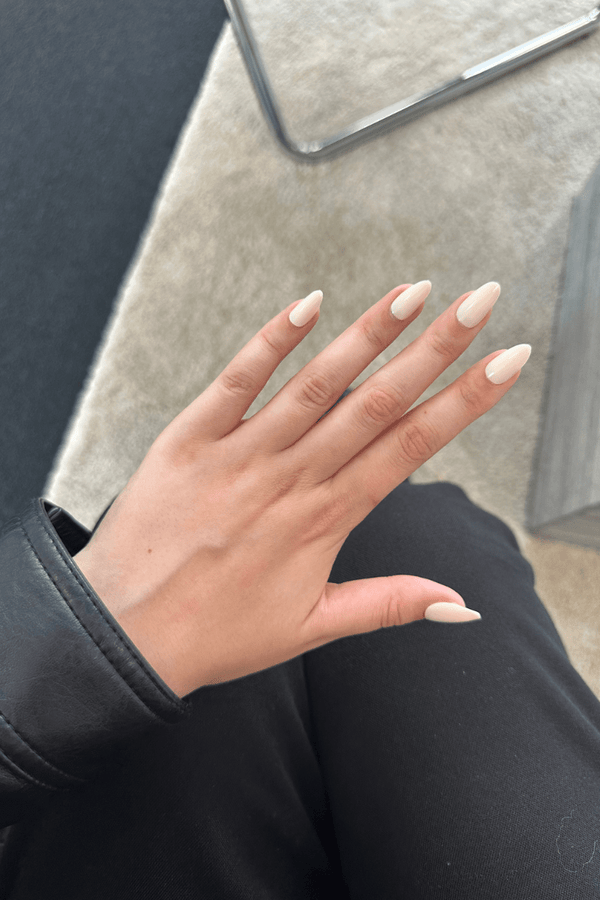 Press & Go - In the Nude - Almond | Nailster Denmark