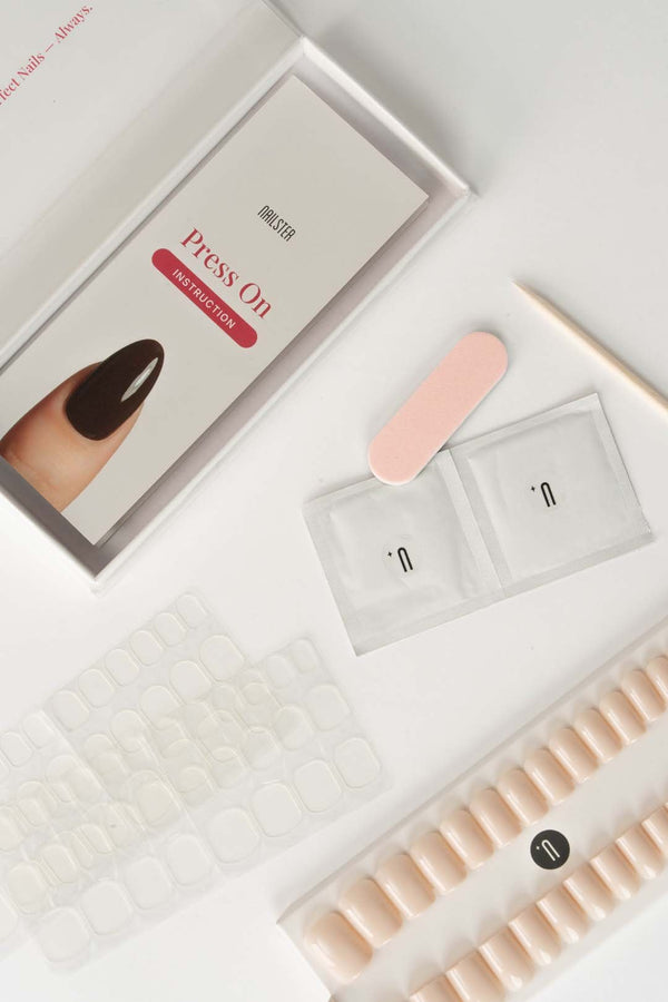 Press & Go - In the Nude - Square | Nailster Denmark