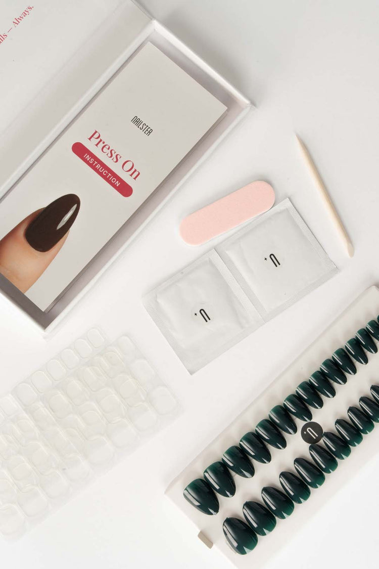 Press & Go - Moss - Almond | Nailster Denmark