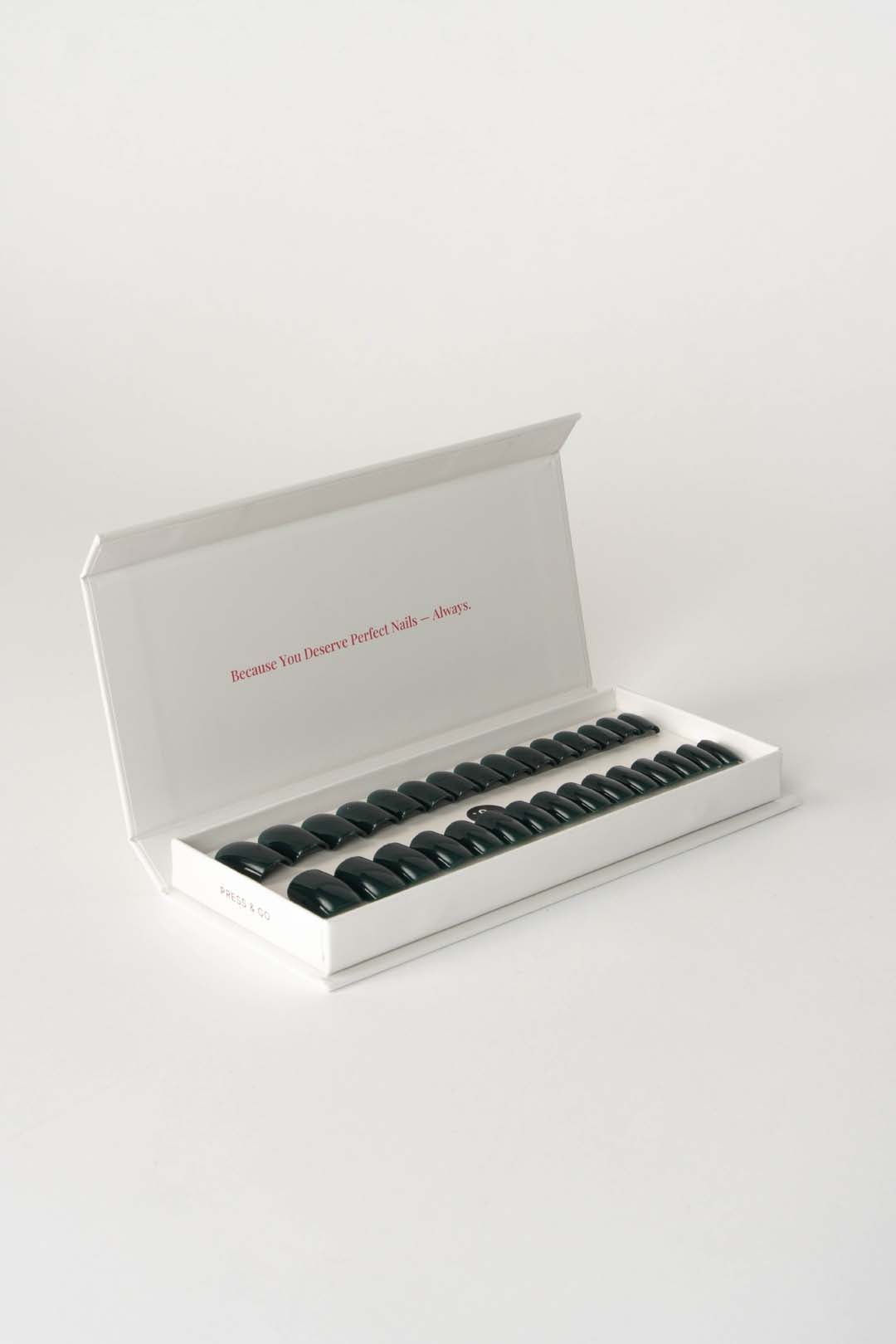Press & Go - Moss - Square | Nailster Denmark