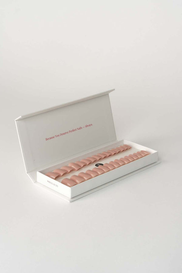 Press & Go - (not) in the mood - Square | Nailster Denmark