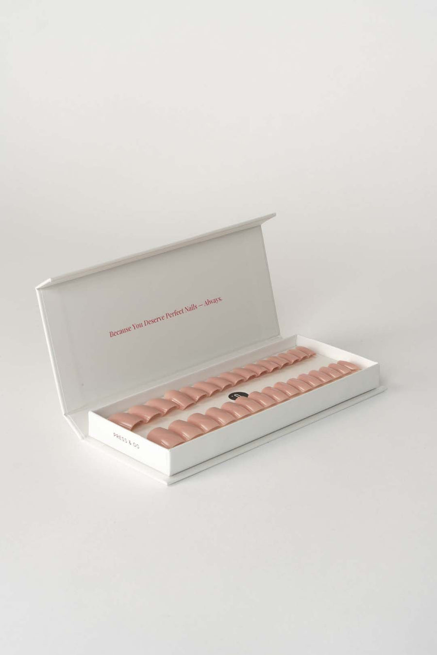 Press & Go - (not) in the mood - Square | Nailster Denmark