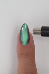 Jade Cat Eye · 549