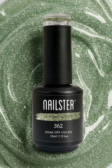 Reflective Green · 362 | Nailster Denmark