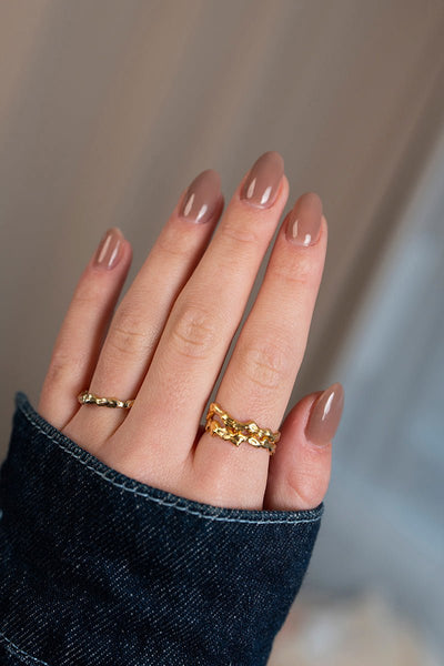 Grey Lavender · 452 - Hand