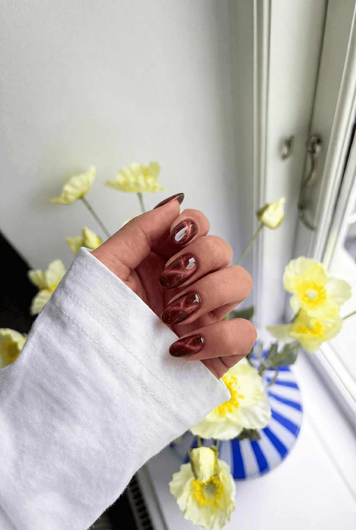 Rusty Cat Eye · 323 | Nailster Denmark