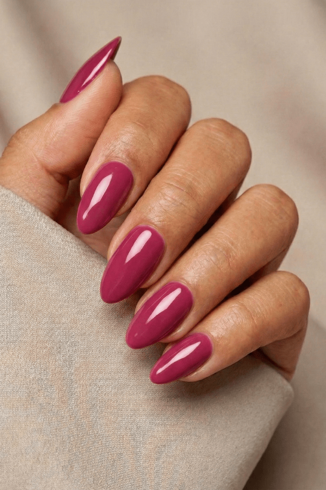 Serenade · 528 | Nailster Denmark