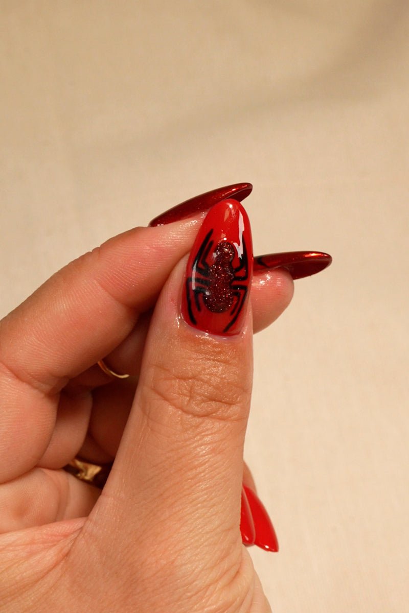 Spider Red Look | Nailster Denmark