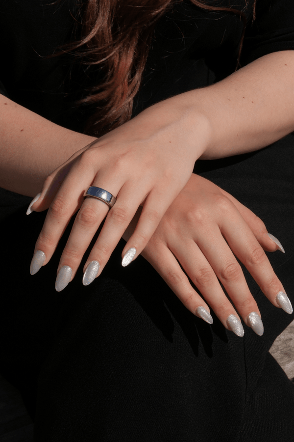 Stardust Cat Eye · 551 | Nailster Denmark