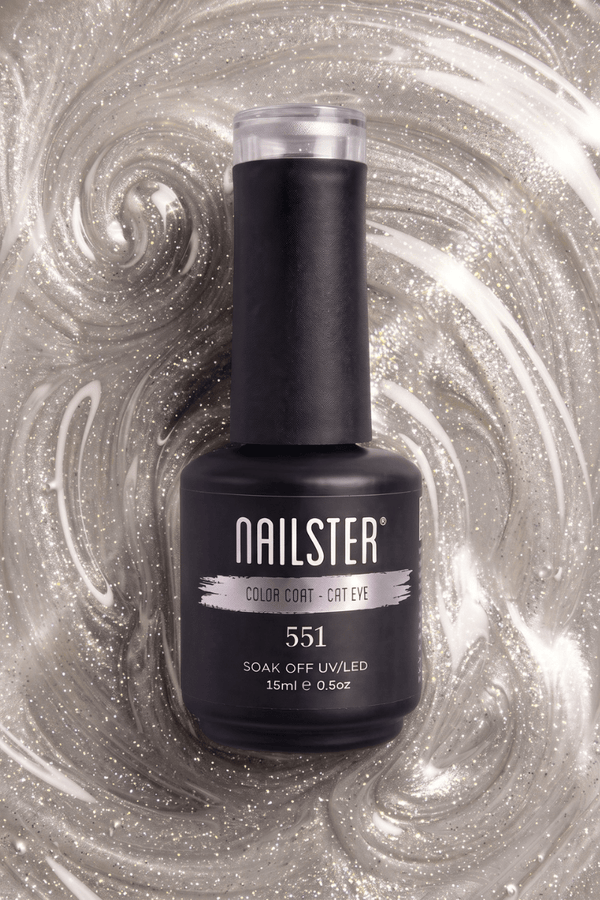 Stardust Cat Eye · 551 | Nailster Denmark