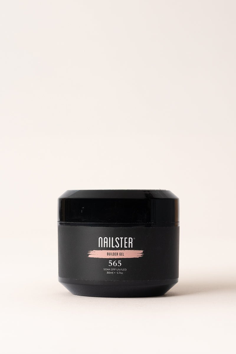 Warm Embrace · 565 | Nailster Denmark