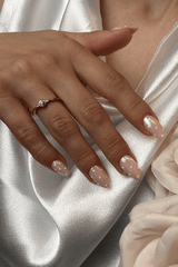 Wedding Dots Look | Nailster Denmark