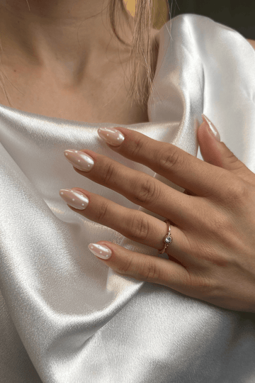 Wedding Dots Look | Nailster Denmark