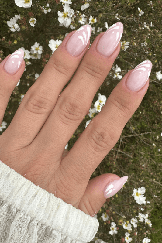 White Swirl Look | Nailster Denmark