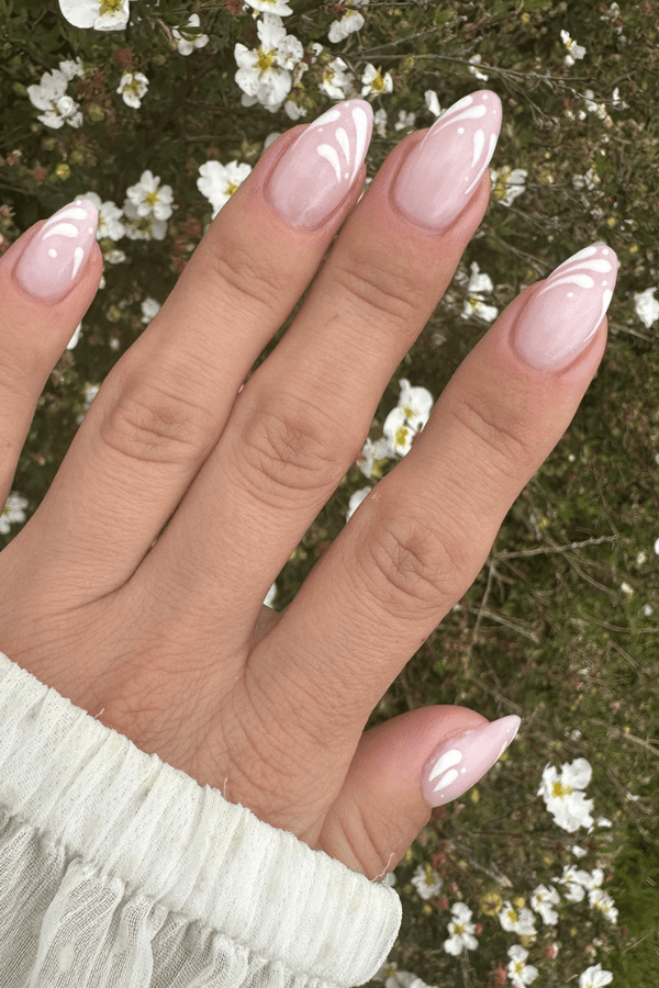 White Swirl Look | Nailster Denmark